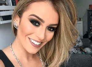 Maquiagem de Formatura 2020 - Preto