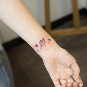 Tatuagem Aquarela no Pulso