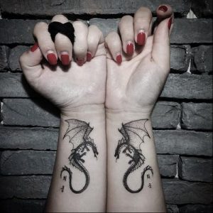 Tatuagem no Pulso pontilhismo