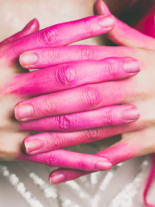 Como remover tinta de cabelo da pele