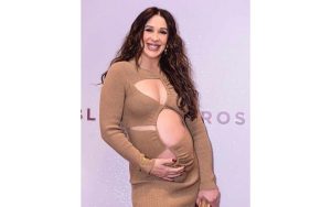 Looks Claúdia Raia grávida para copiar - vestido com recortes