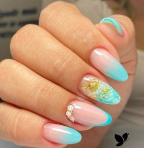 unhas que representante o mar o piscina