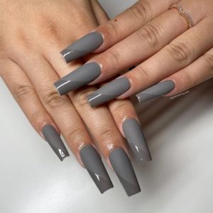unhas-cinzas