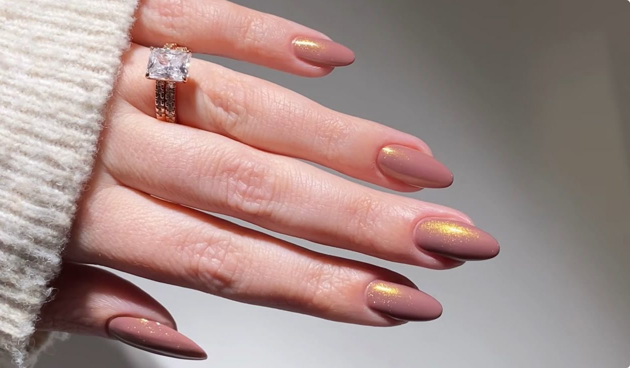 Unhas rose gold unhas rosa para o outono